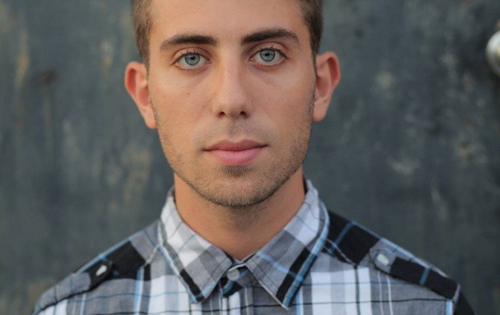 EDM Progressive House DJ Producer Jenaux