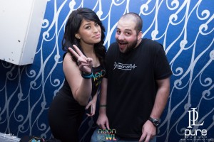 Pure Lounge Nov 18 2016 Mat Zo Neon Owl-2475