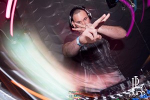 Pure Lounge Nov 18 2016 Mat Zo Neon Owl-2479