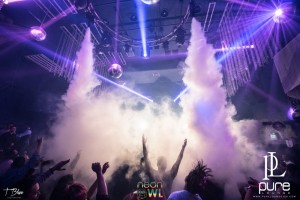 Pure Lounge Nov 18 2016 Mat Zo Neon Owl-2630